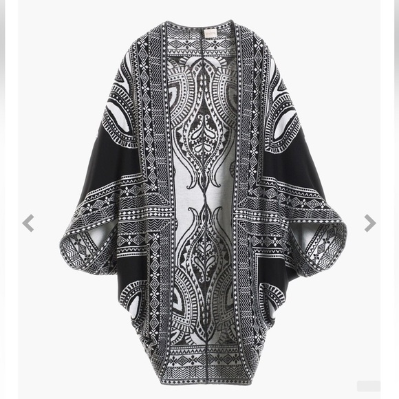Chico's Sweaters - Chico's Jacquard Cocoon Chic Black & White Large Print Shawl Cardigan Jacket S/M